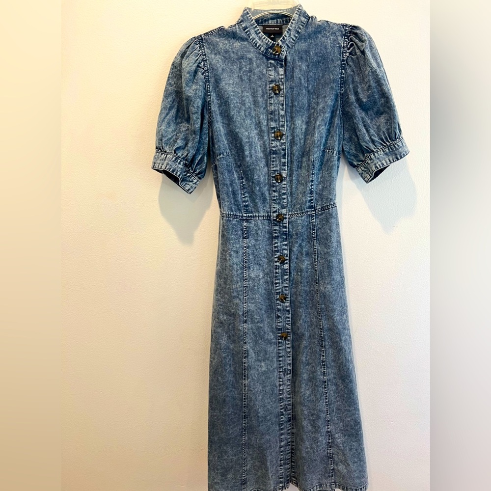 Womens Denim Dress / Puff Sleeve / tie sash option/ Acid Wash